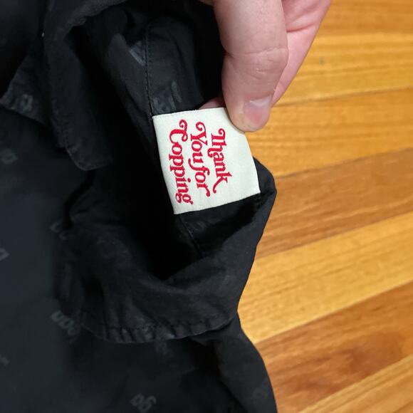 Bodeda Short Sleeve AOP Spellout Logo Button Up Shirt Black Size Medium - Picture 7 of 10